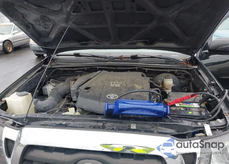 2005 Toyota Tacoma Prerunner V6 from USA, damaged, VIN 5TEJU62N55Z007487